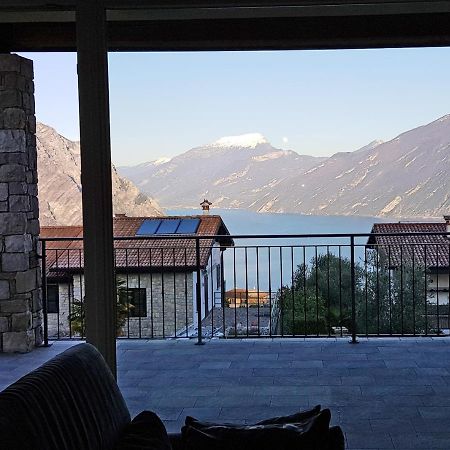 Villetta Sogno Sul Lago By Gardadomusmea Tremosine Exterior photo
